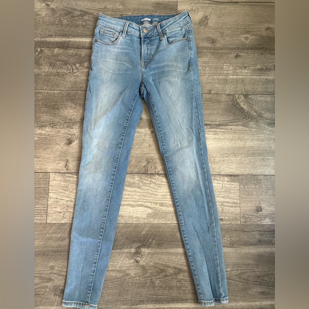 Old Navy Rockstar Super Skinny Jeans